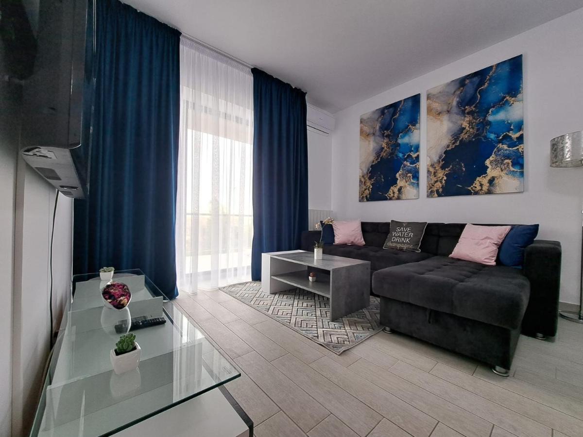M&A Apartament Mamaianord Buitenkant foto
